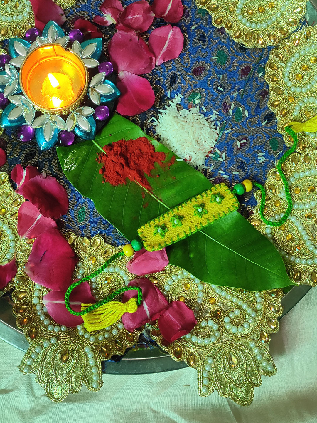 Glam rakhi for your glamourous bro
