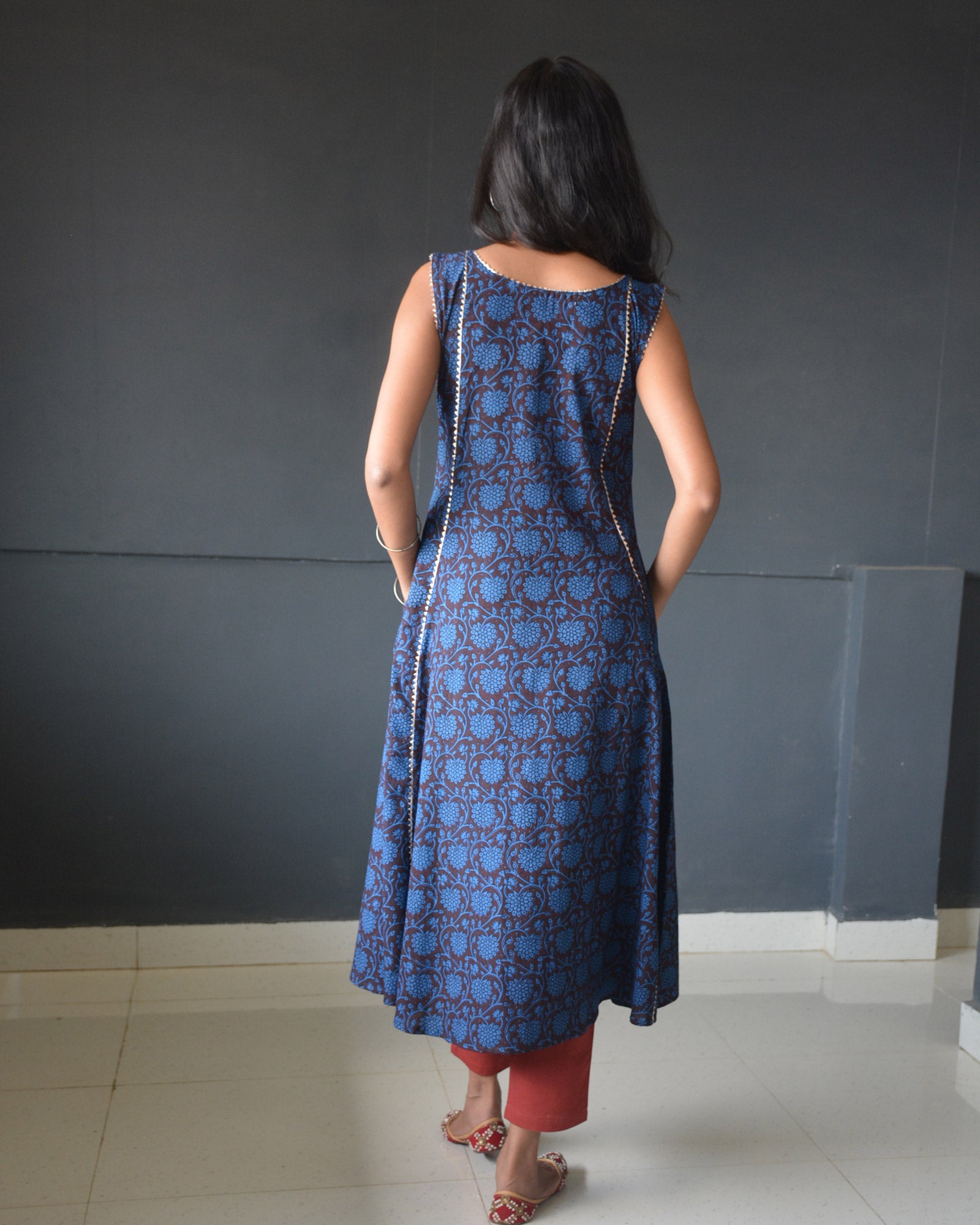 Anokhi Floral Blue Bagh Print Kalidar Cotton Kurtis For Women-4