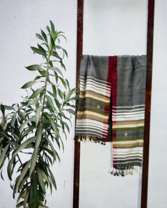 Charcoal Grey Red Handloom Cotton Stole