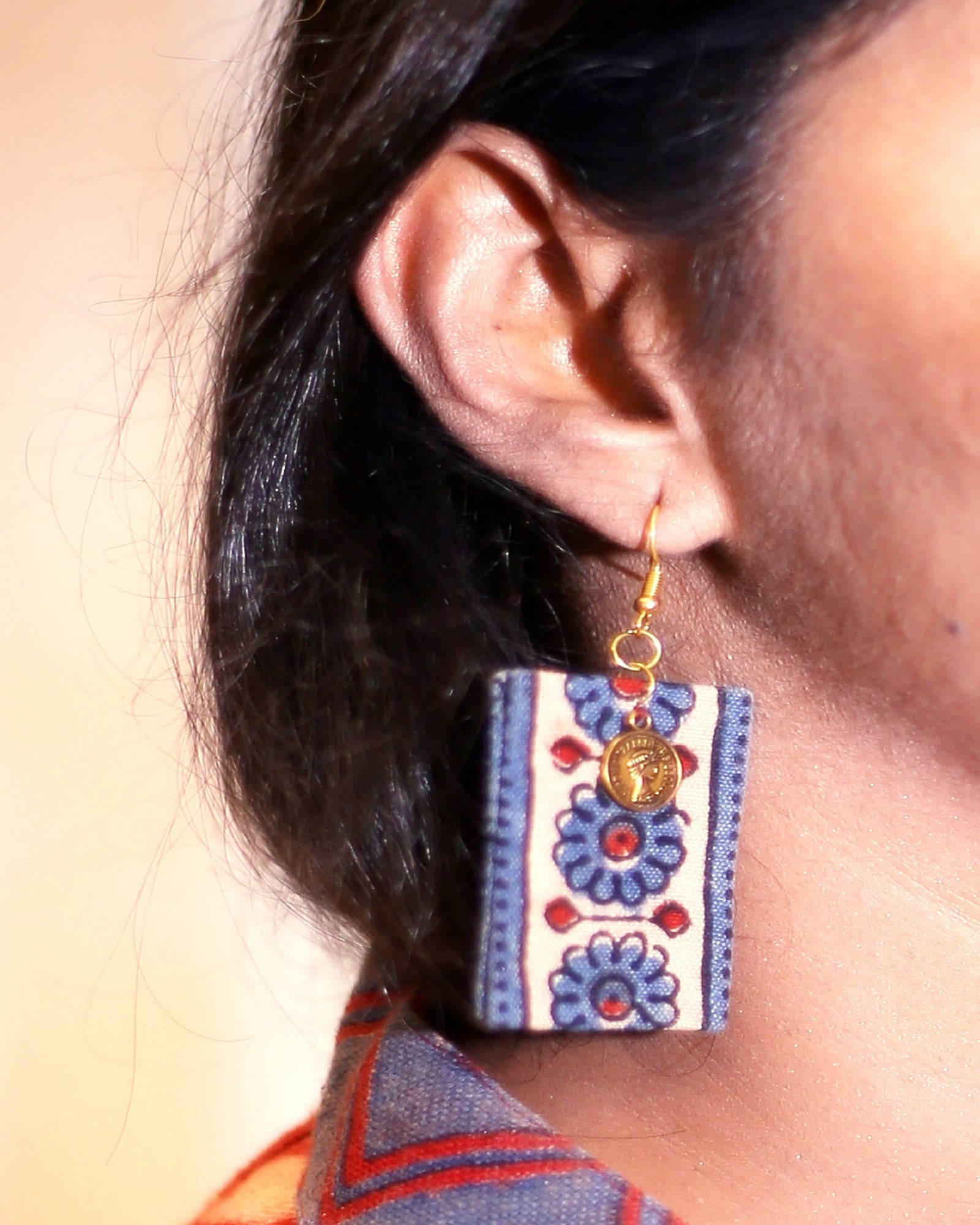 Cream Blue Trendy Floral Dangler Earrings